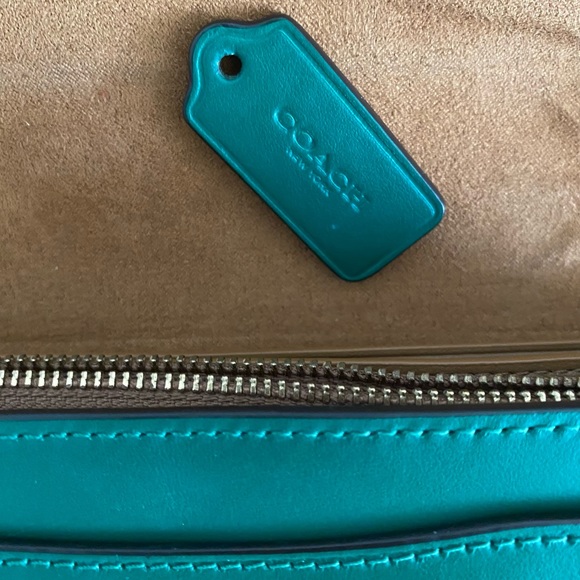 Coach green crossbody bag - Picture 5 of 10